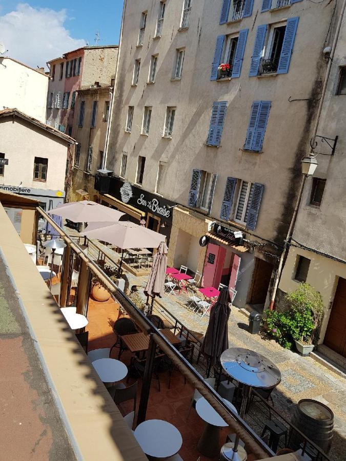 Ajaccio Centre Vieille Ville Imperiale Tt Confort Ttes Commodites 3 A 4 Pers Cathedrale A 300M Mer Port Marche Local Plages エクステリア 写真